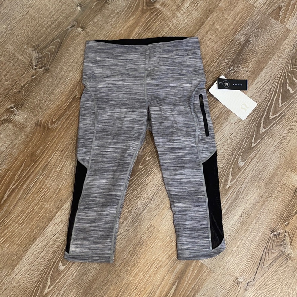 Lululemon sun runner crop
